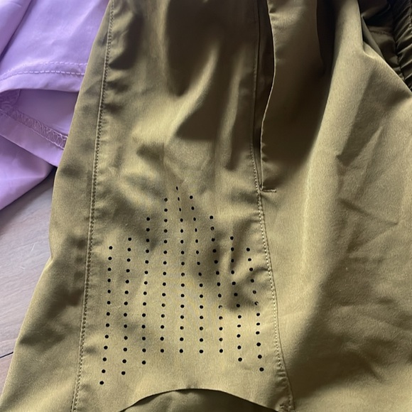 Women’s running shorts, impeccable condition. Selling all three for list price - Picture 5 of 16